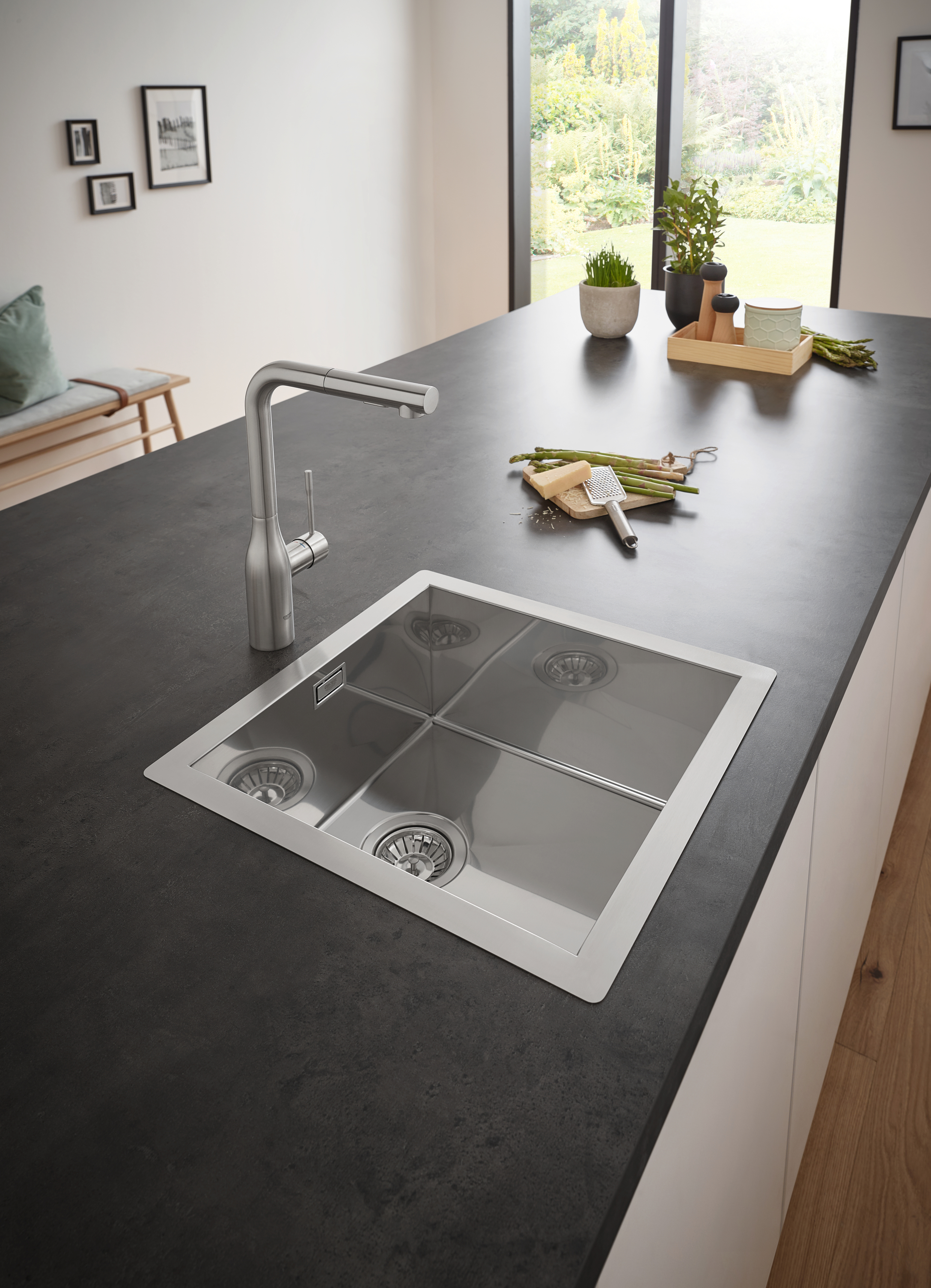 фото Кухонная мойка Grohe EX Sink + Кухонный смеситель Grohe Eurosmart 31578SD033202002 (31578SD0 + 33202002)