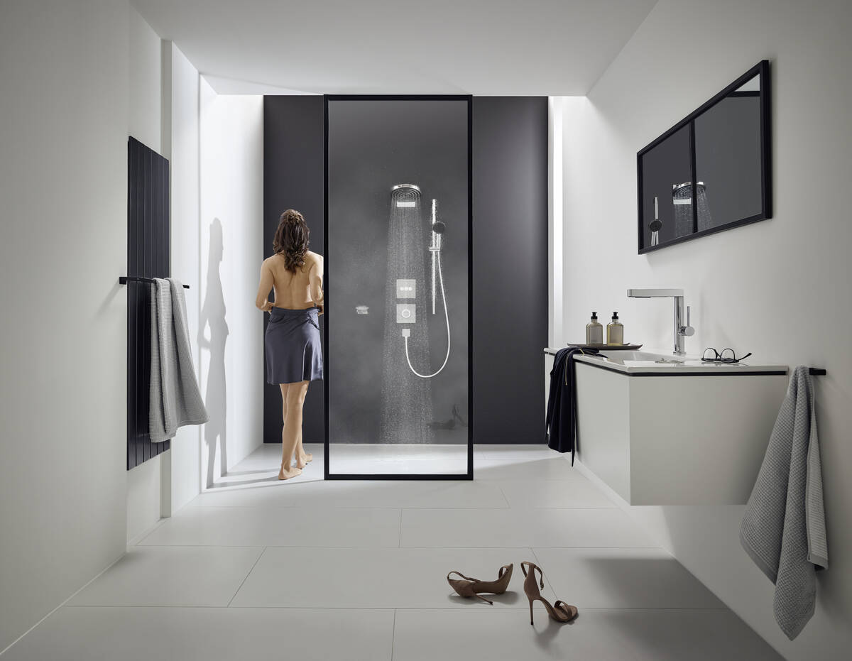 Верхній душ Hansgrohe Pulsify 260 1jet 24141670 EcoSmart чорний матовий купити